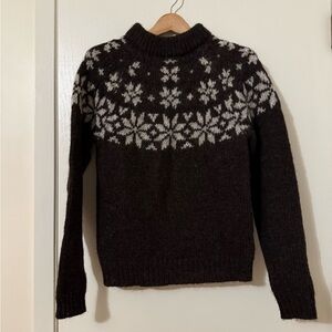 Pure Icelandic Wool Turtleneck Sweater